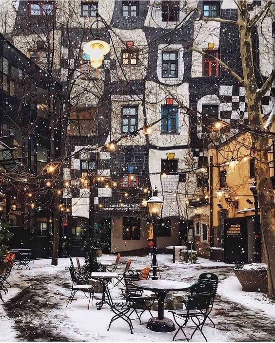 დიდებული ვენა