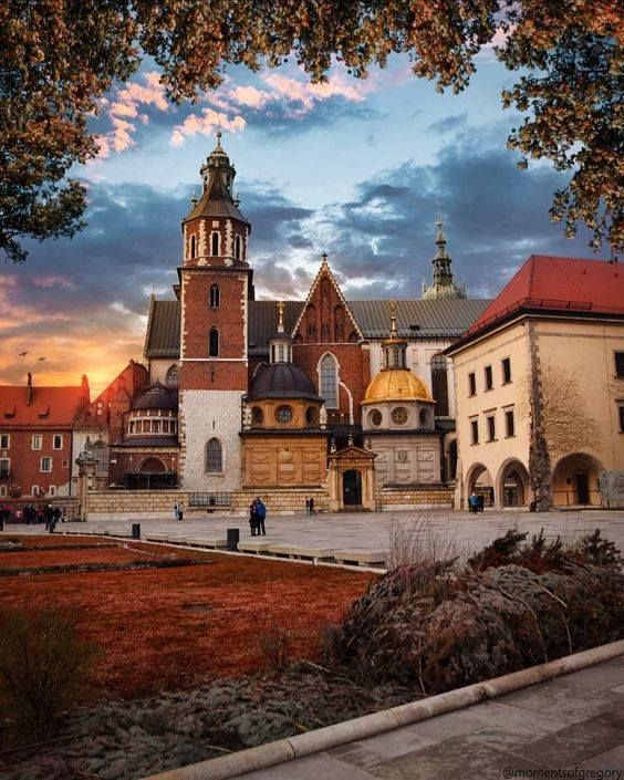 მარტი პოლონეთში