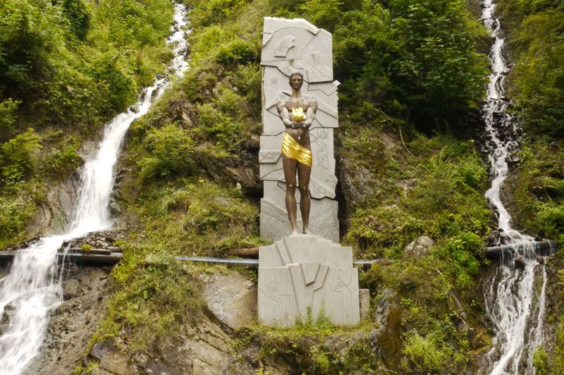 უფლის ციხე & ბორჯომის ერთდღიანი ტური