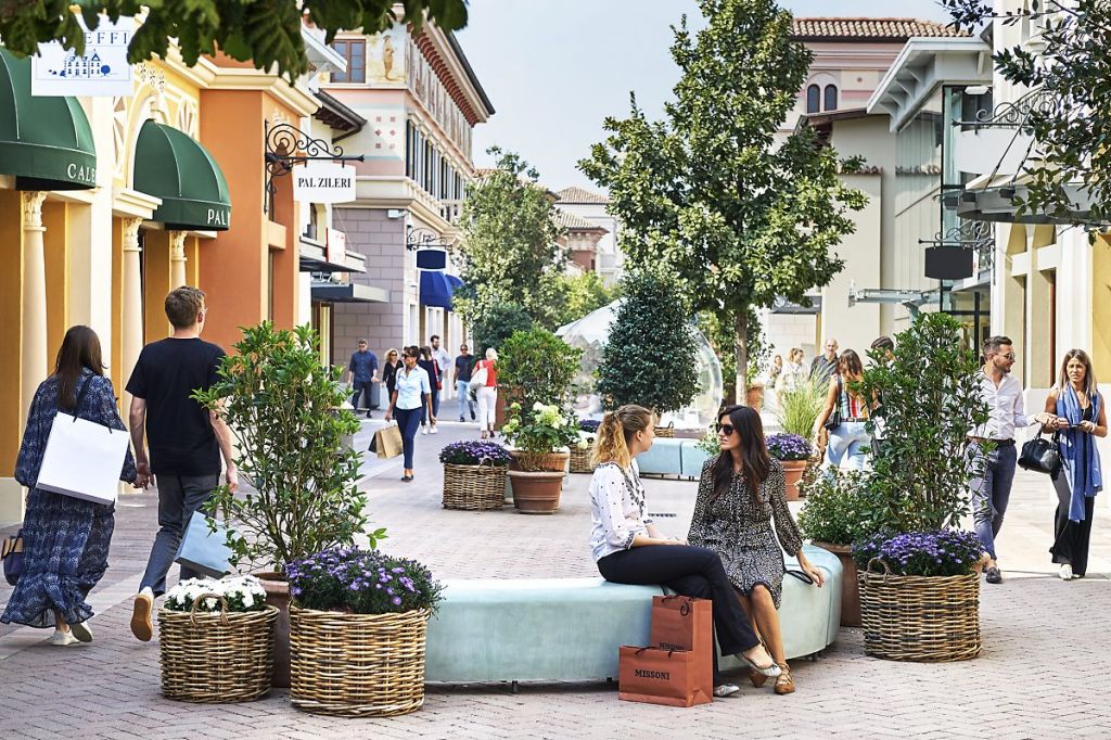 შოპინგი მილანში