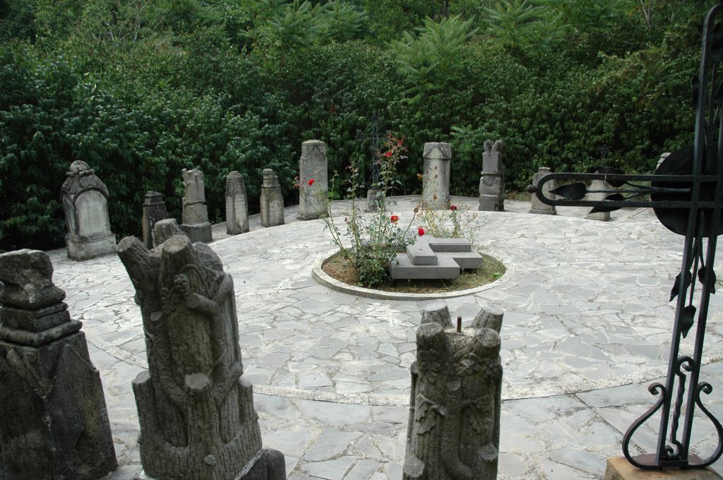 ლაშქრობა კოჯრის ტყეებში + ასურეთული შავის დეგუსტაცია