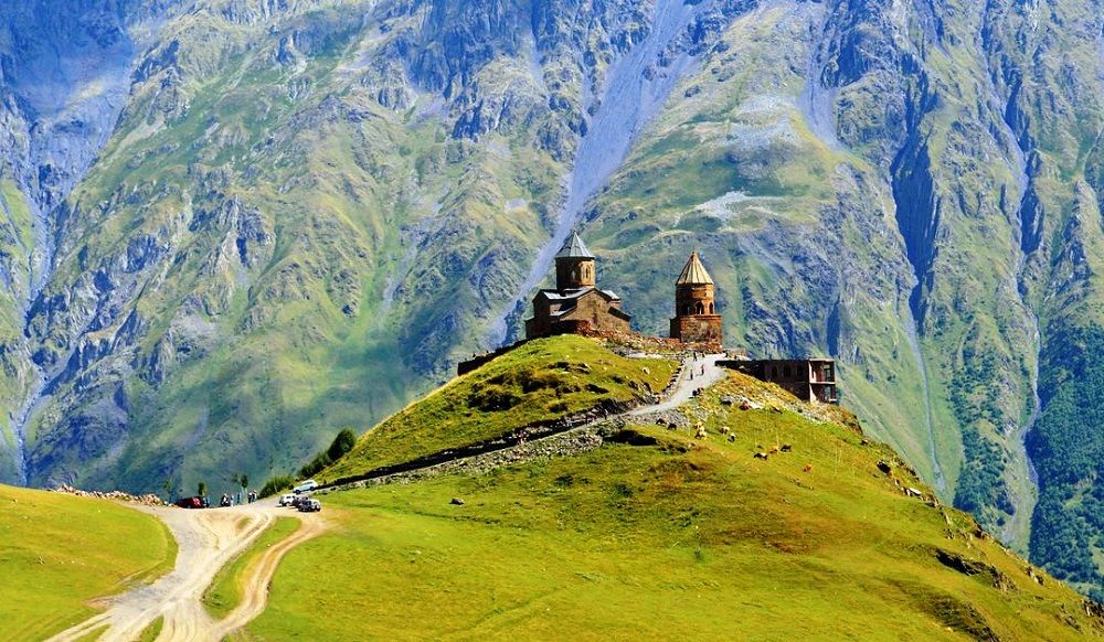 ტური ყაზბეგში გერგეტობის დღესასწაულზე + დარიალის ხეობა