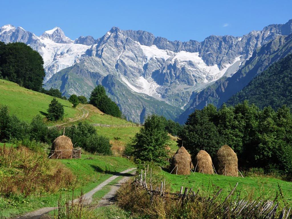 day group tour to Lechkhumi mountains