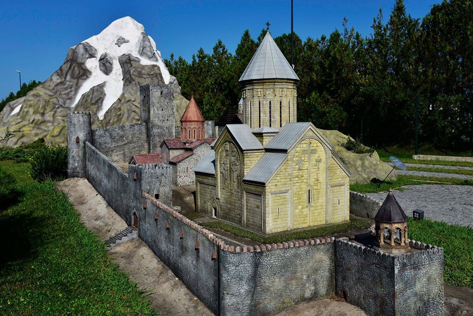 დენდროლოგიური პარკი და მინიატურების ქალაქი!  აგვისტოს, კვირას