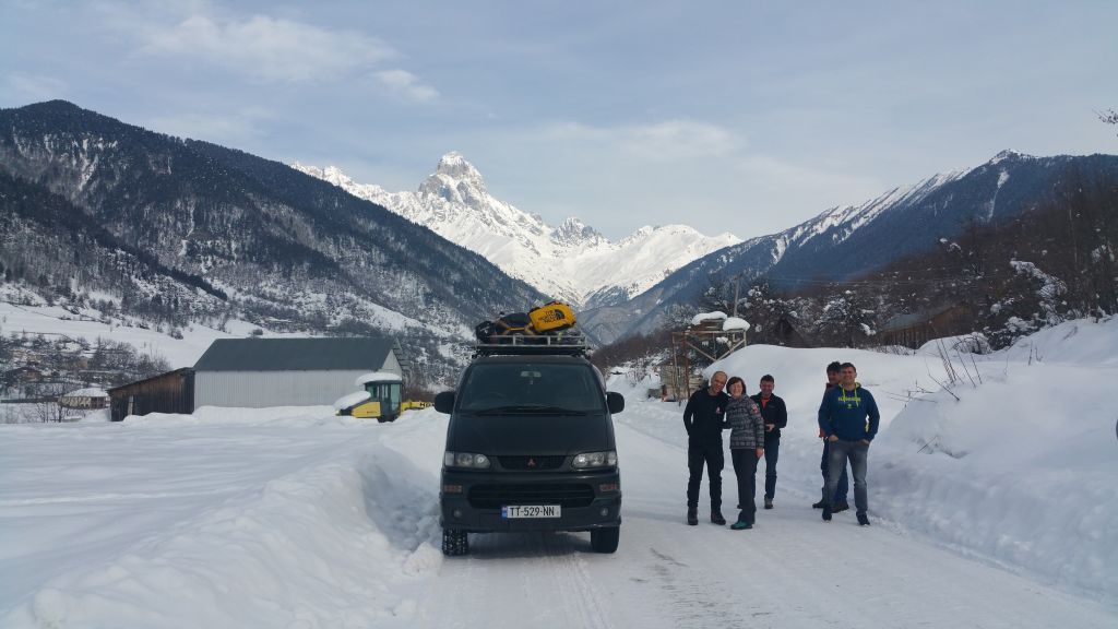 დღიანი დაუვიწყარი ჯიპ-ტური სვანეთში ( )