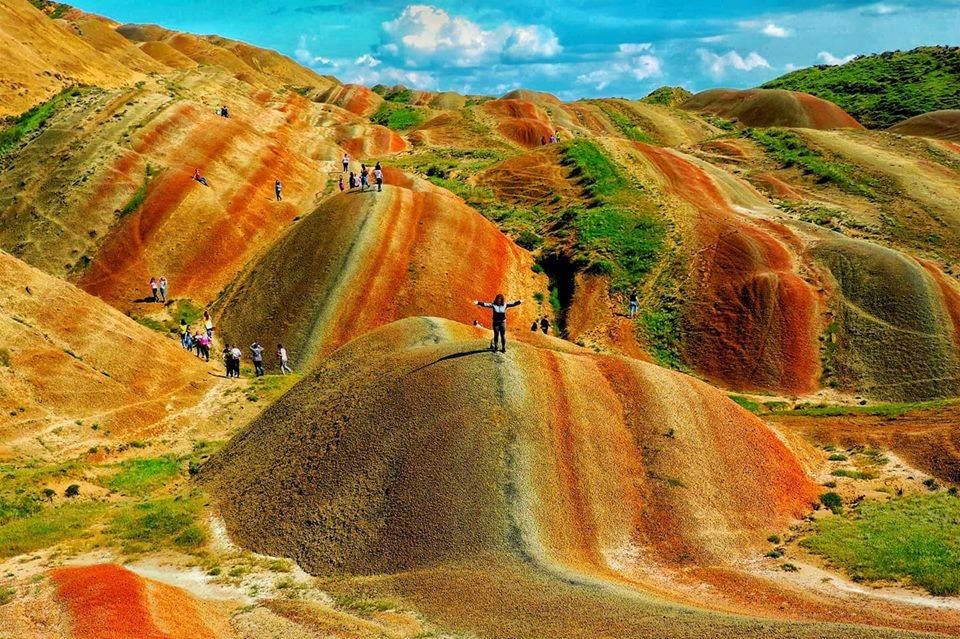 ფერადი უდაბნო (მრავალწყარო) ოქტომბერი