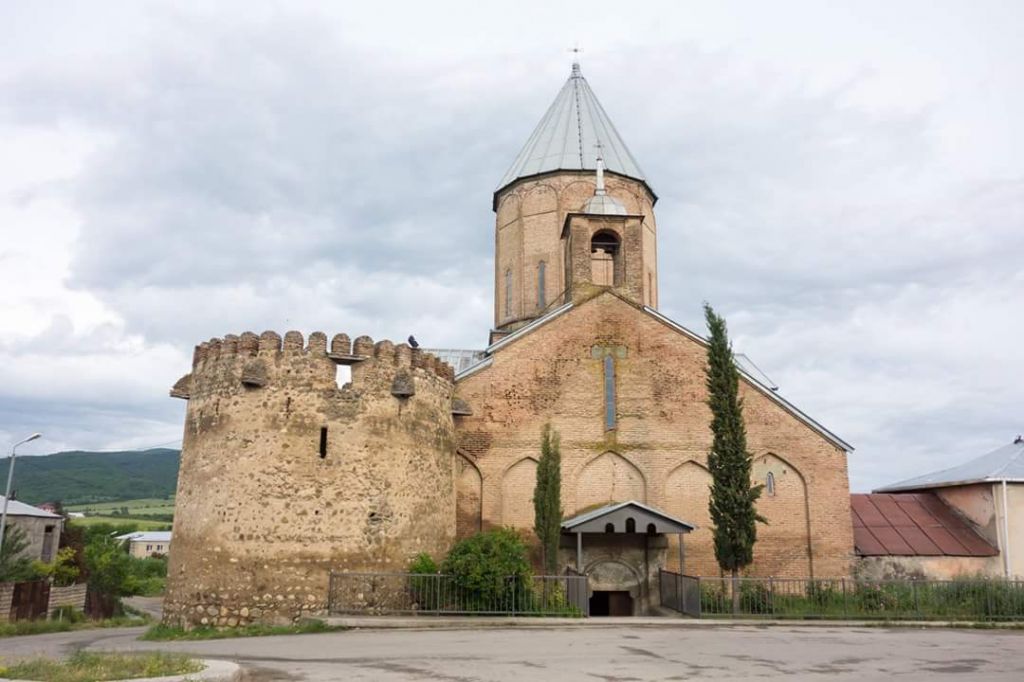 ქანდა,შატო მუხრანი,ოძისი,ქსოვრისი,მჭადიჯვარი და ა.შ