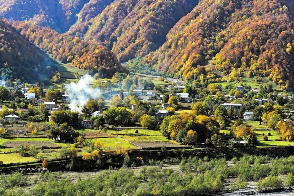 რაჭა - დღიანი ჯიპ ტური