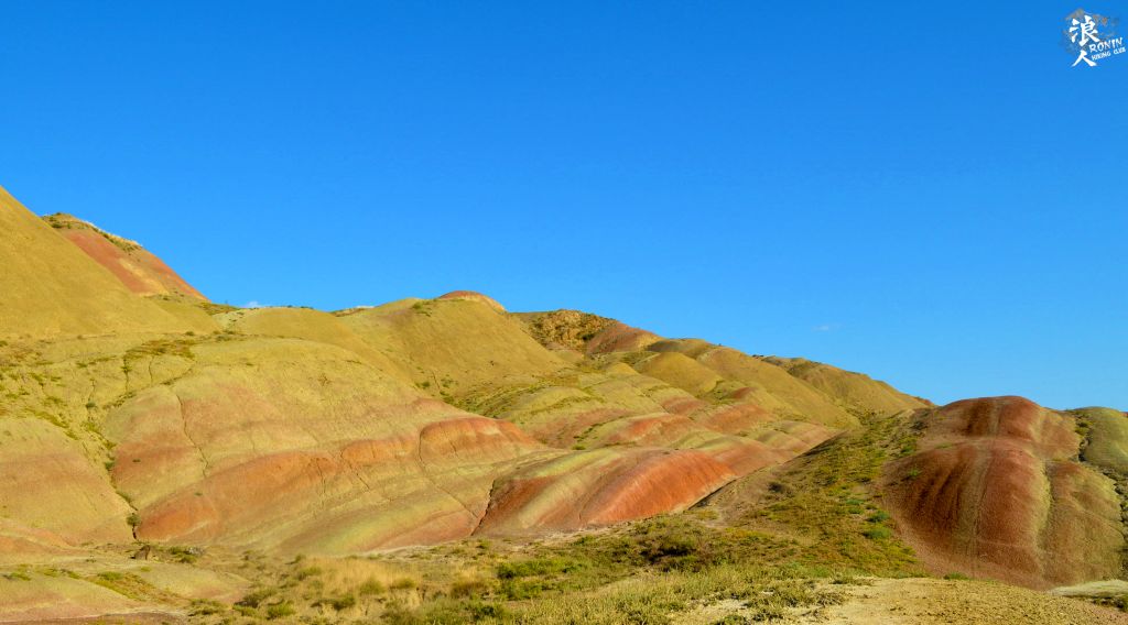 მოირონინე ფერადი უდაბნო