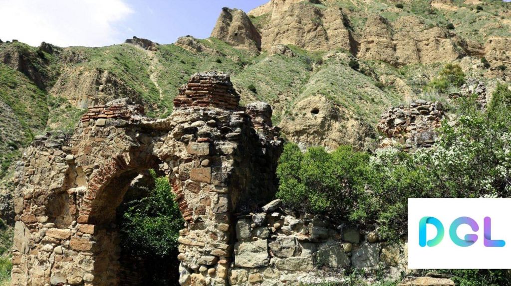 იჩქარეთ! დარჩენილია  ადგილი!!! თხოთის მთა- წმინდა ნინოს ეკლესია, თეთრახევი წლევის მთა, თადეოზ სტეფანწმინდელის მონასტერი, სხვილოს ციხე, ჭალა  ამილახვართა ცუხე-დარბაზები  აპრილს