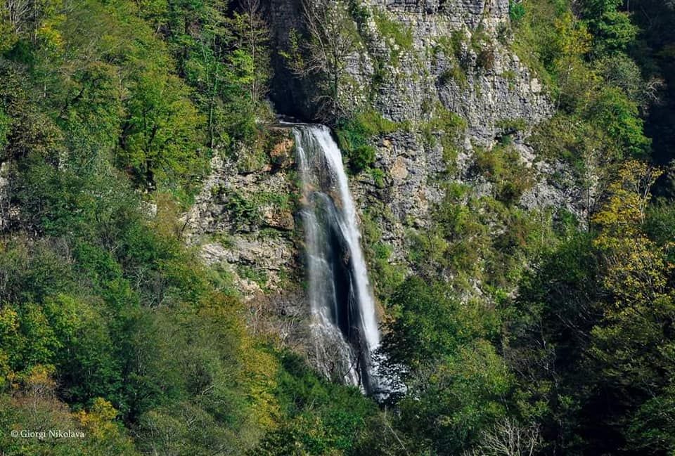 Visit Waterfalls of Balda, Shurubumu and Instra
