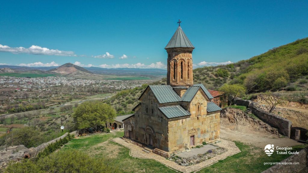 სათხე, ელიას მთა, წუღრუღაშენი, ჭაპალას ციხე, ბოლნისის სიონი, კაზრეთის სამება