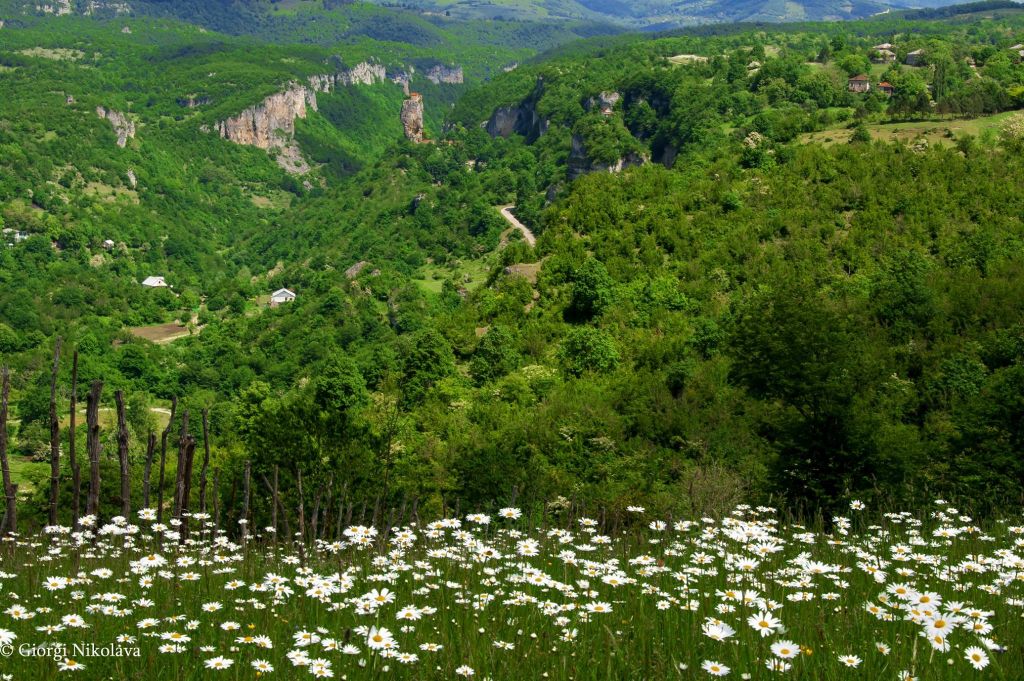 კაცხის სვეტი-სამცვერას ჩანჩქერი-მღვიმევის მონასტერი! ივნისს, კვირას