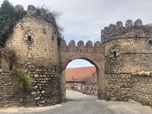 ბათუმი : Туры из Батуми и из Тбилиси по всей направлении