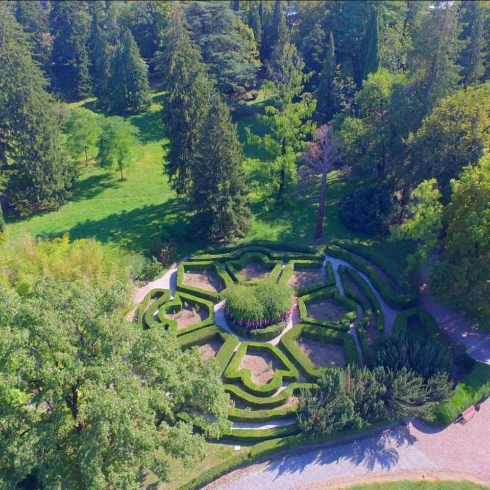 ერთდღიანი ტური კახეთში ... სუღნაღი, წმ ნინოს მონასტერი, ყვარწლი, თელავი, ალავერდი, ძველი და ახალი შუამთის მონასტერი...