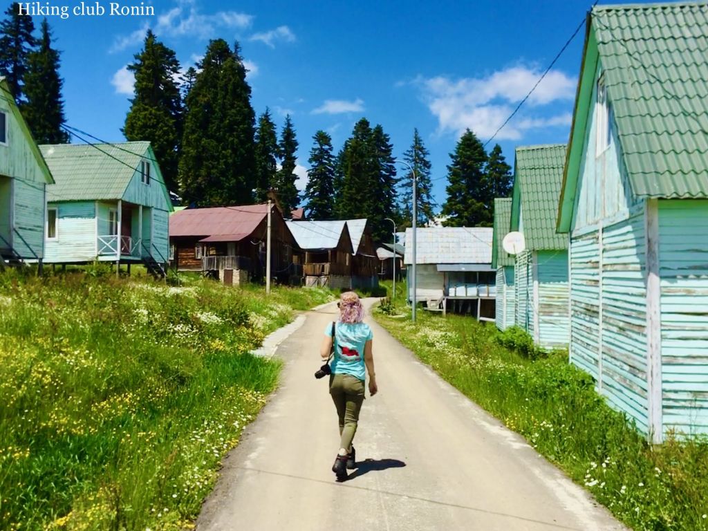 მოირონინე ზემო აჭარა - ხიხანის ციხე, მწვანე ტბა, ბეშუმი