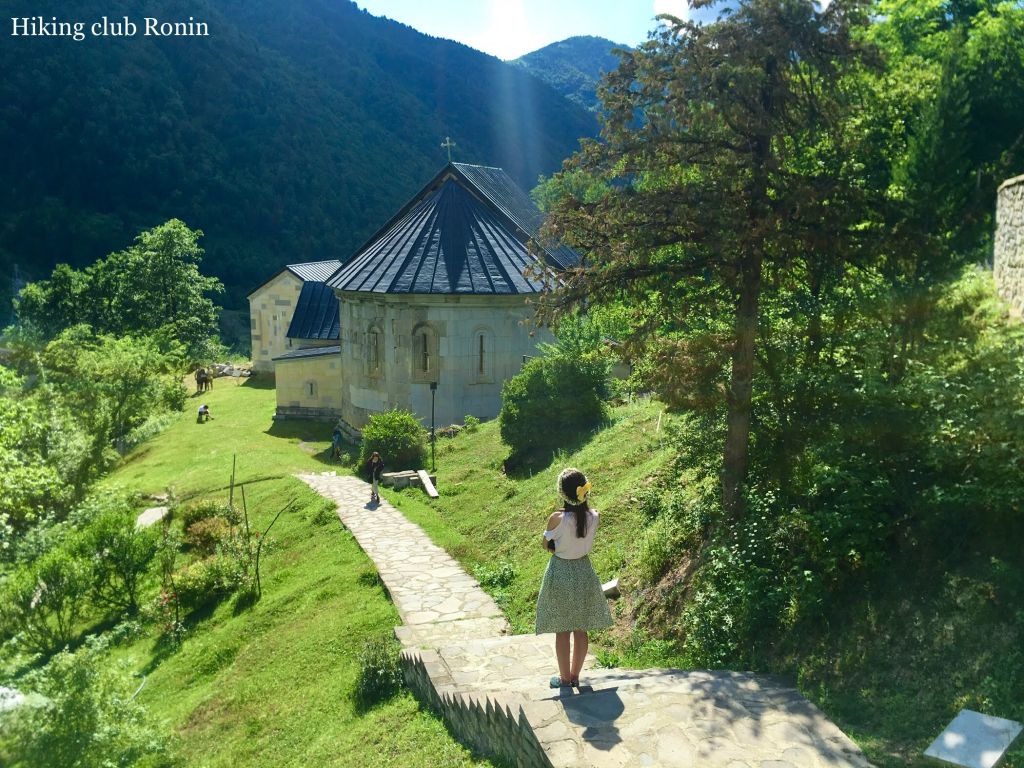 მოირონინე ზემო აჭარა - ხიხანის ციხე, მწვანე ტბა, ბეშუმი