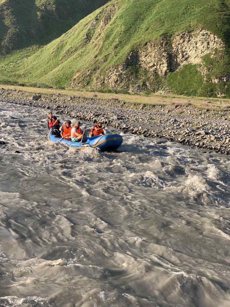 Рафтинг в долине Трусо