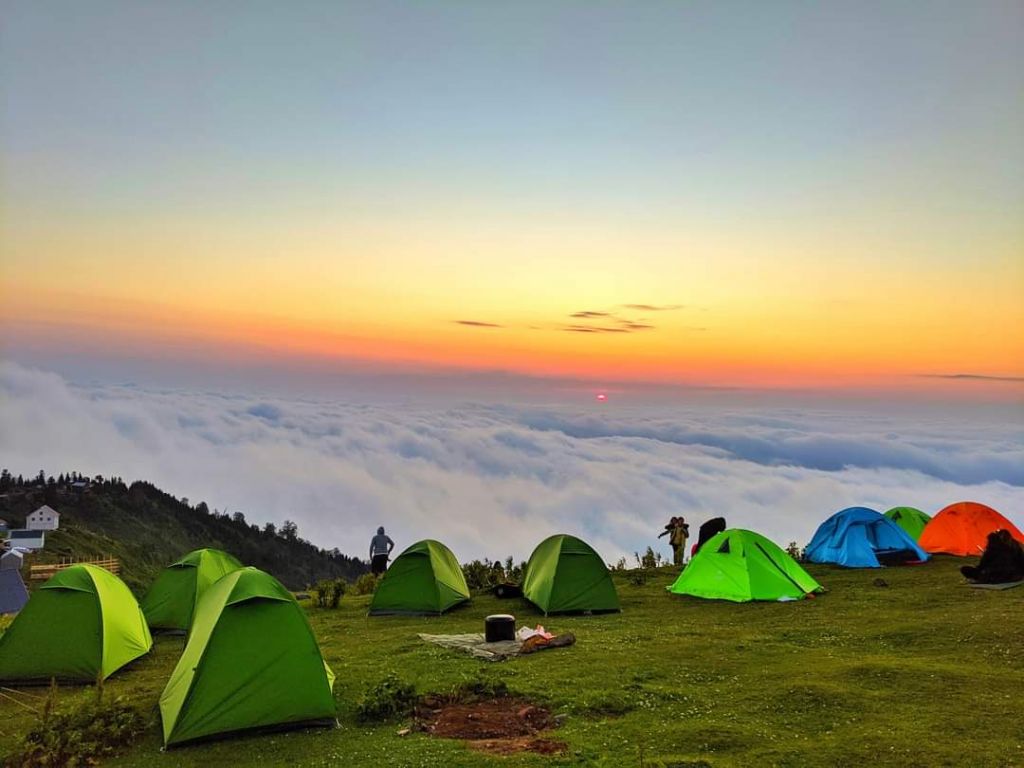 ;  და  ივნისის ,  და  დღიანი ტურები