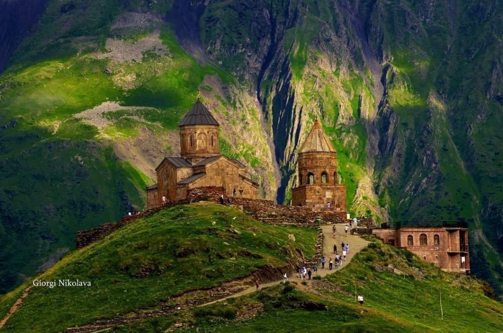 ;  და  ივნისის ,  და  დღიანი ტურები