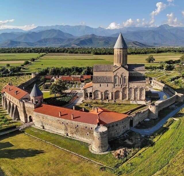 ერთდღიანი ტური კახეთში ... სიღნაღი, წმ ნინოს მონასტერი, ყვარელი, თელავი, ალავწრდი, ძველი და ახალი შუამთის მონასტერი...