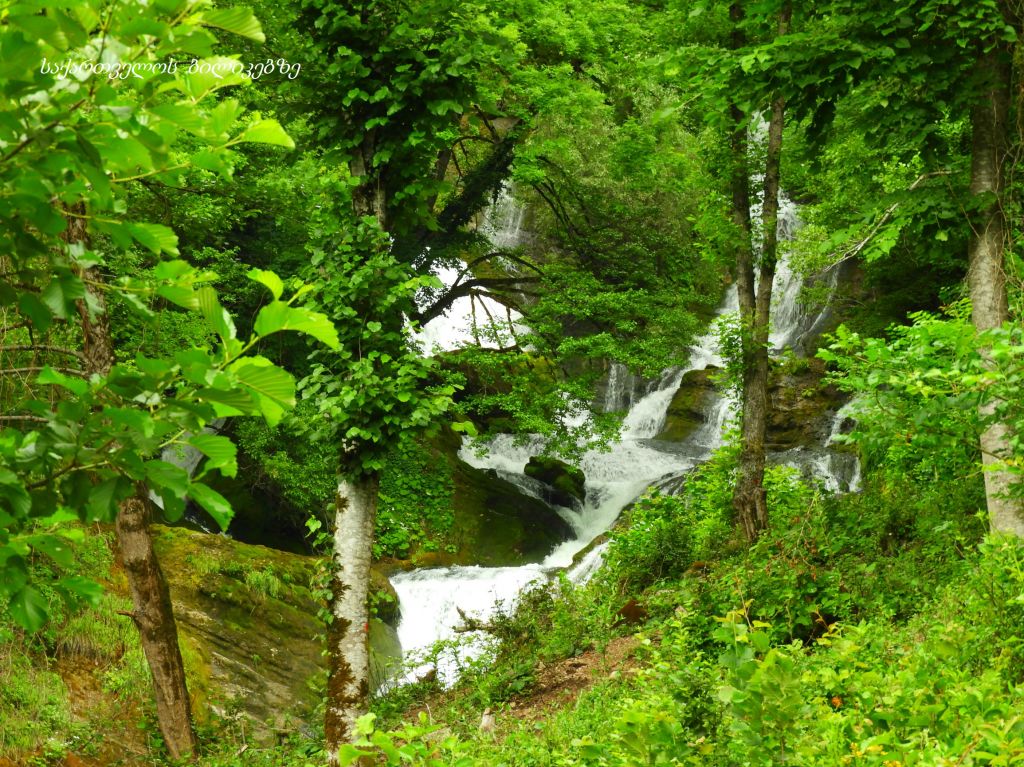 ლეჩხუმი: ქულბაქი: ტბა და ჩანჩქერი, ცაგერი, რაჩხის ჩანჩქერი
