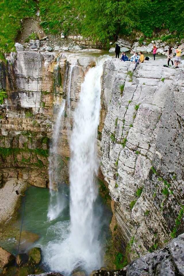 ოკაცეს კანიონი, კინჩხას ჩანჩქერი, ლომინას ტბა