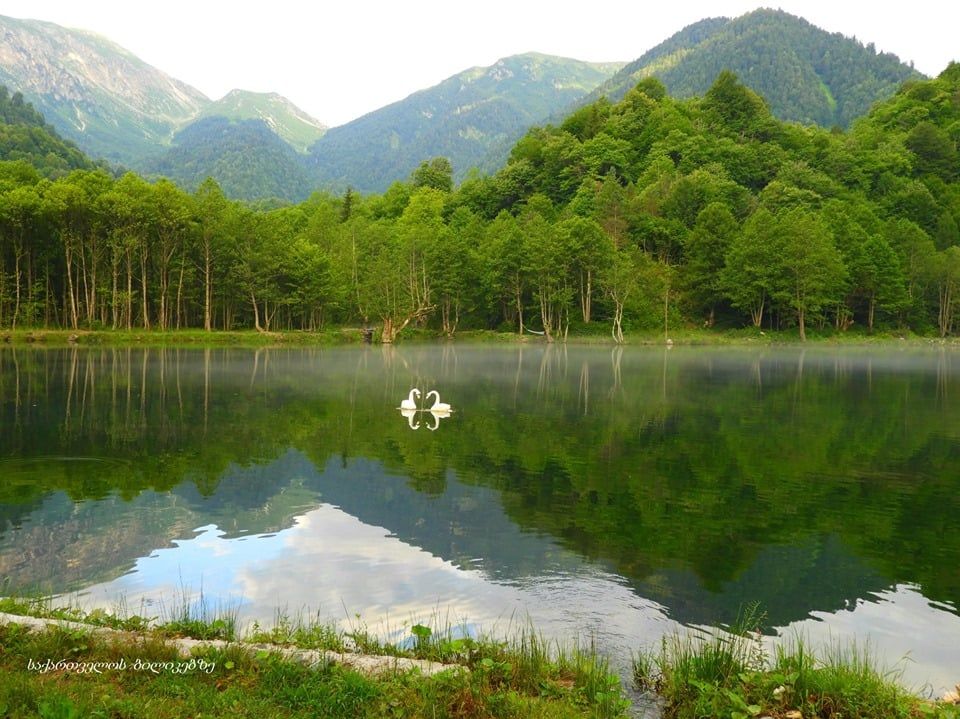 ლეჩხუმი: ქულბაქი: ტბა და ჩანჩქერი, ცაგერი, რაჩხის ჩანჩქერი