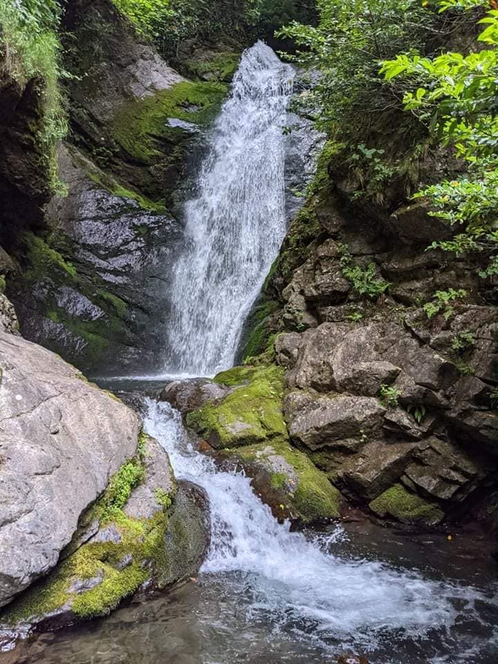 ლეჩხუმი: ქულბაქი: ტბა და ჩანჩქერი, ცაგერი, რაჩხის ჩანჩქერი