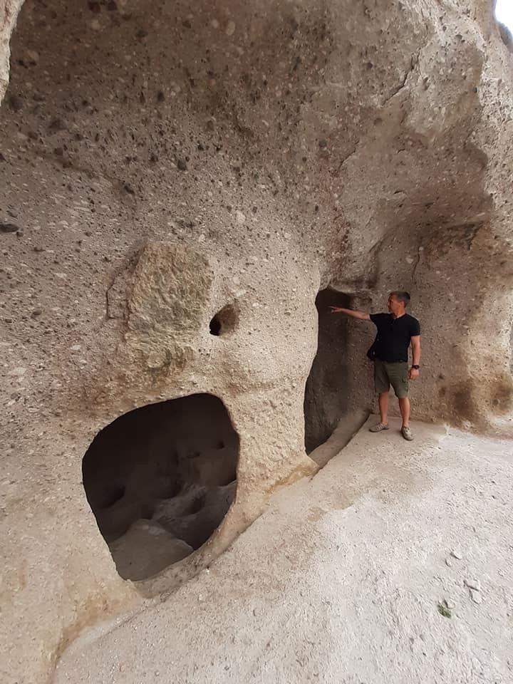 სამცხე-ჯავახეთი : ბორჯომი - ლიკანი - მწვანე მონასტერი - რაბათი - ხერთვისის ციხე - ვანის ქვაბები - ვარძია. . .