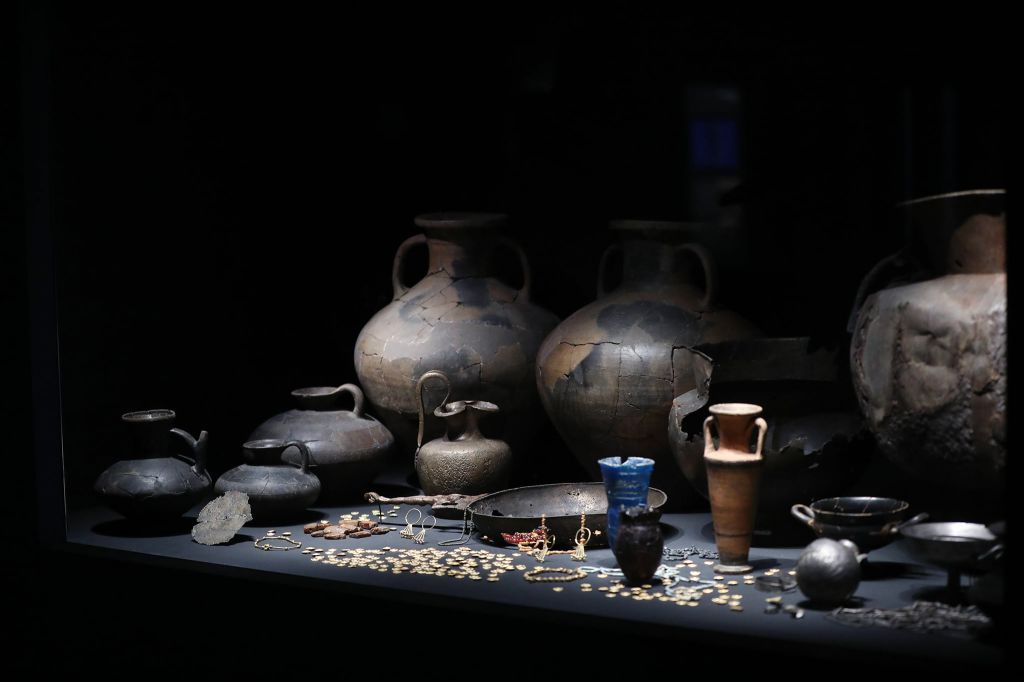 დროში მოგზაურობა - ვანის ღირსშესანიშნაობები