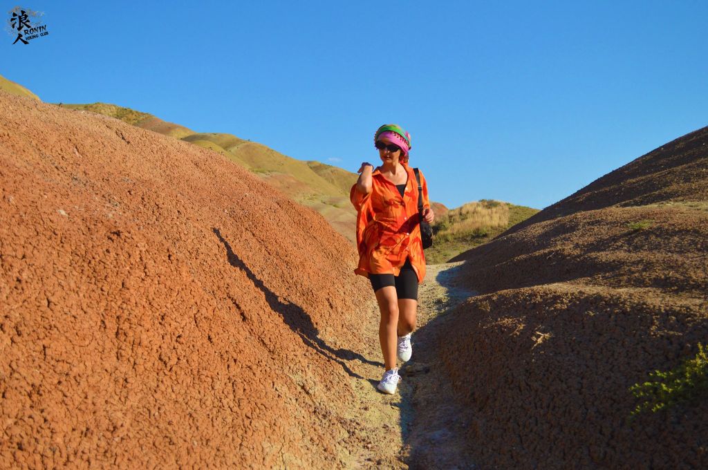 მოირონინე ფერადი უდაბნო