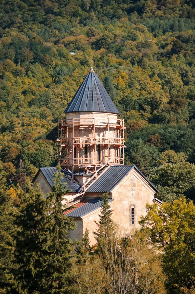 დღიანი ტურები რაჭაში!