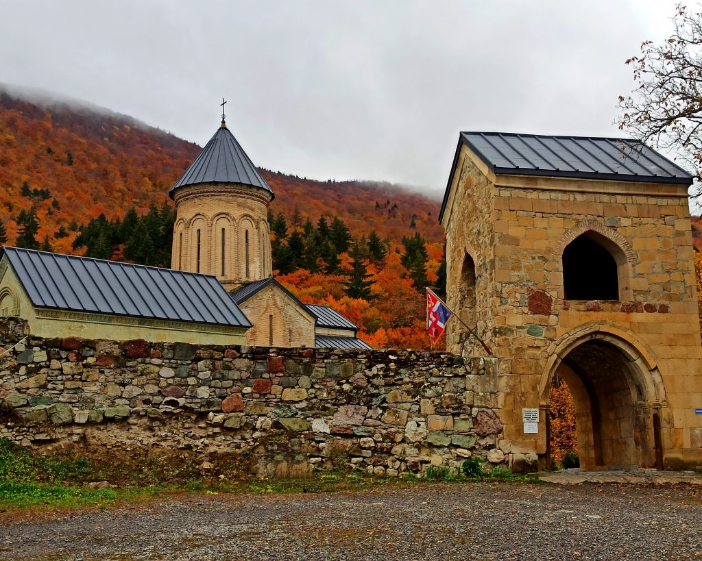 ერთდღიანი ჯიპ-ტური ძამას ხეობაში! ყინწვისი, ორთუბანი, მზოვრეთი, სარკინეთი, ქოზიფა, ზემო და ქვემო შუანო, შუანოს მთა და ულამაზესი ბატეთის ტბა ❤️❤️❤️