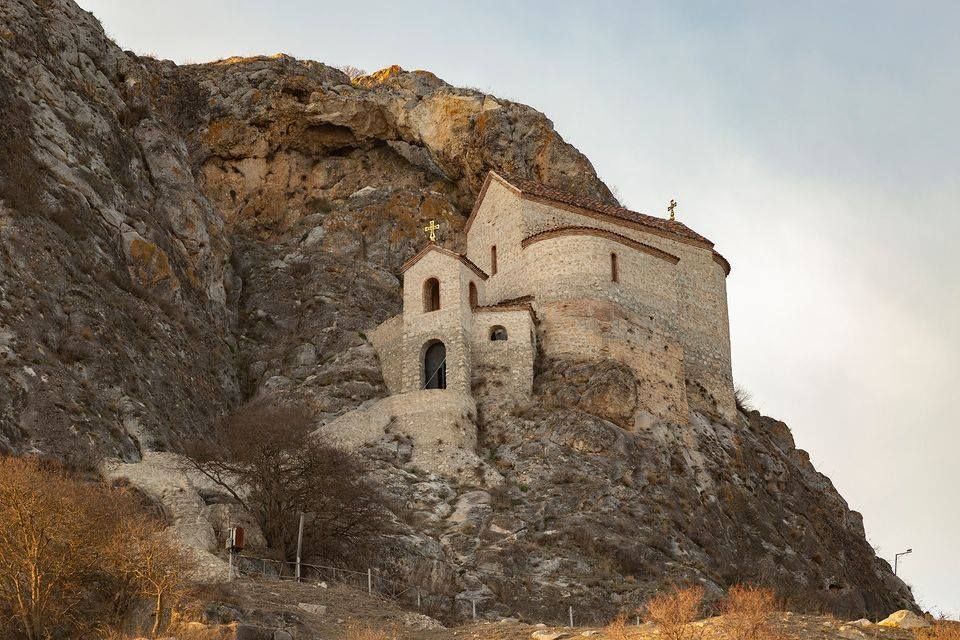 ვაშლოვანი აქცია ტური ! სულ ! + პანტიშარა, არწივის ხეობა, ელია, დათვის ხევი, მერცხლების ქალაქი