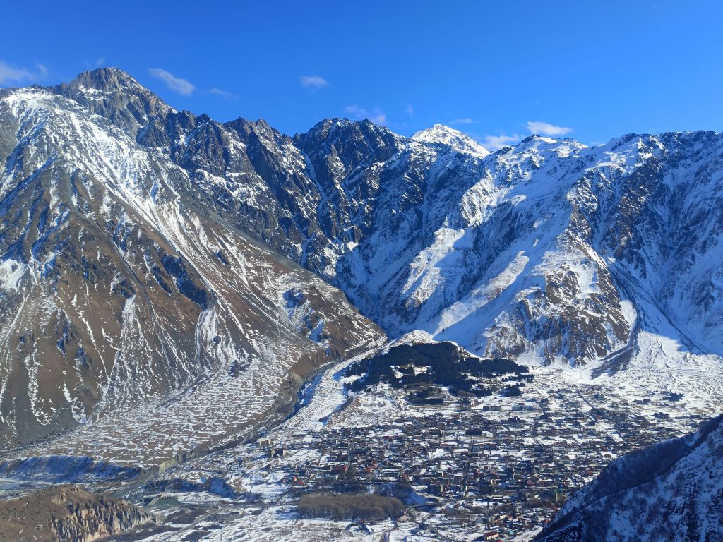 ერთდღიანი ჯიპ-ტური დათოვლილ ყაზბეგში ❄️❄️❄️❤️❤️❤️