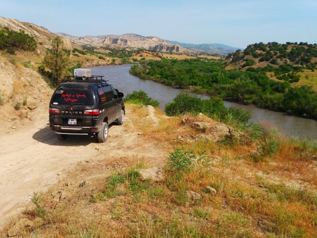 ორდღიანი ჯიპ-ტური ვაშლოვანის ნაკრძალში