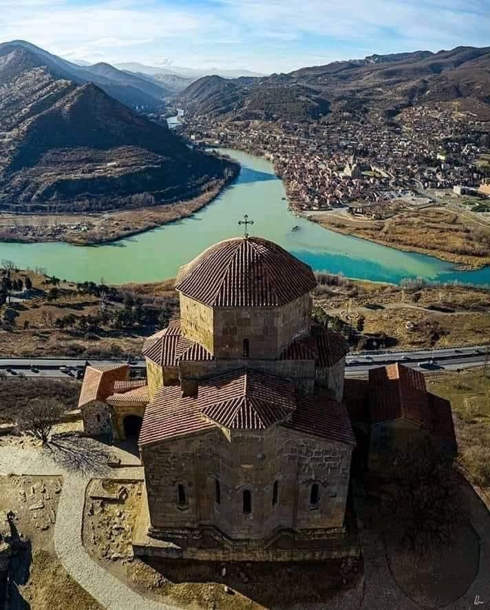 თბილისი