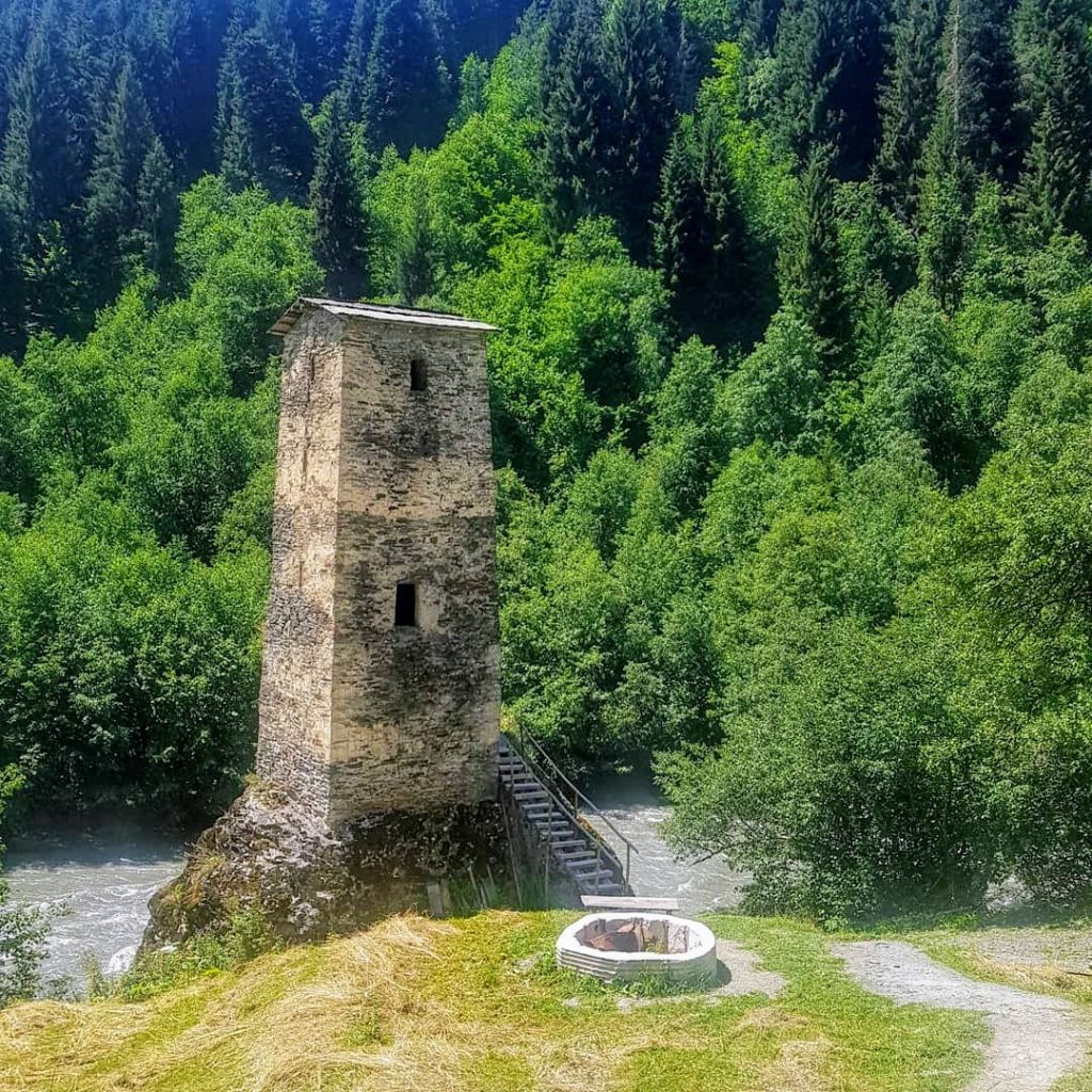 სვანეთის სამდღიანი ტური