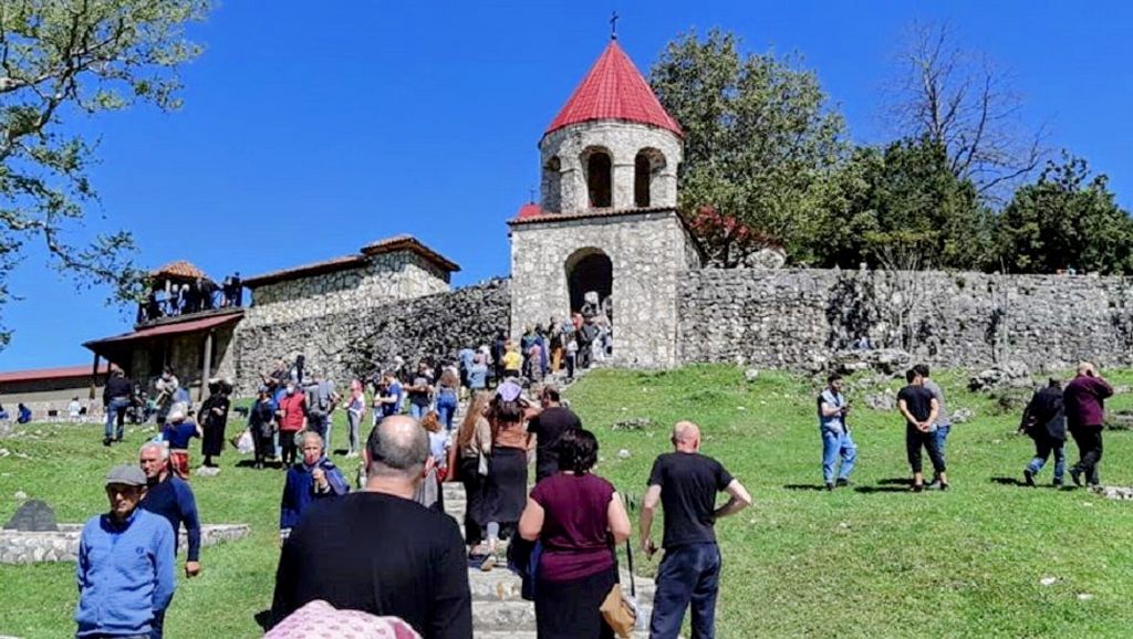 წაჩხურობა მარტვილში, ერთდღიანი ტური