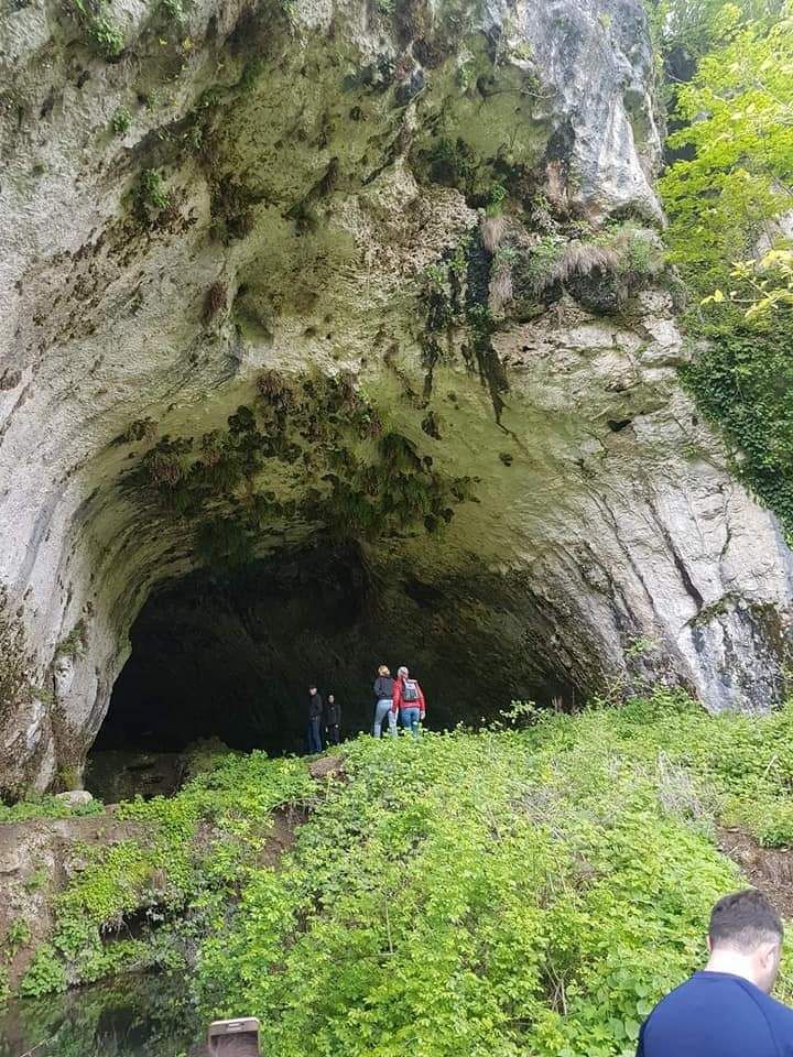 ჭიათურის დღიანი ტური