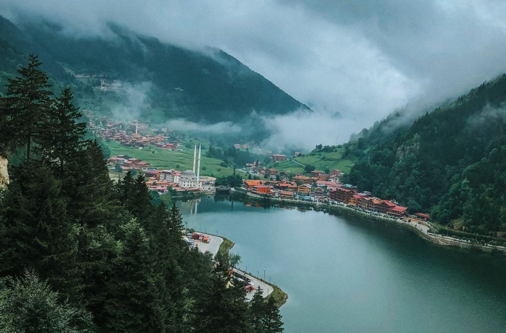 რიზე | ტრაბზონი | უზუნგოლი