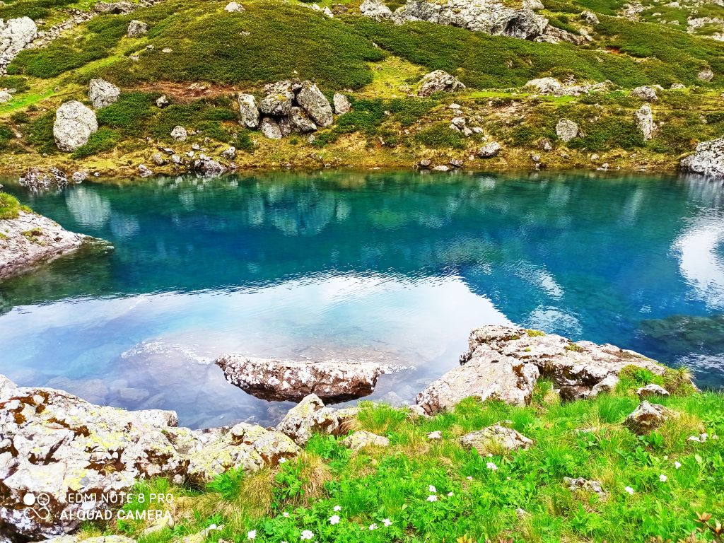 ერთდღიანი ჯიპ-ტური აბუდელაურის ულამაზეს ფერად ტბებზე ❤️❤️❤️