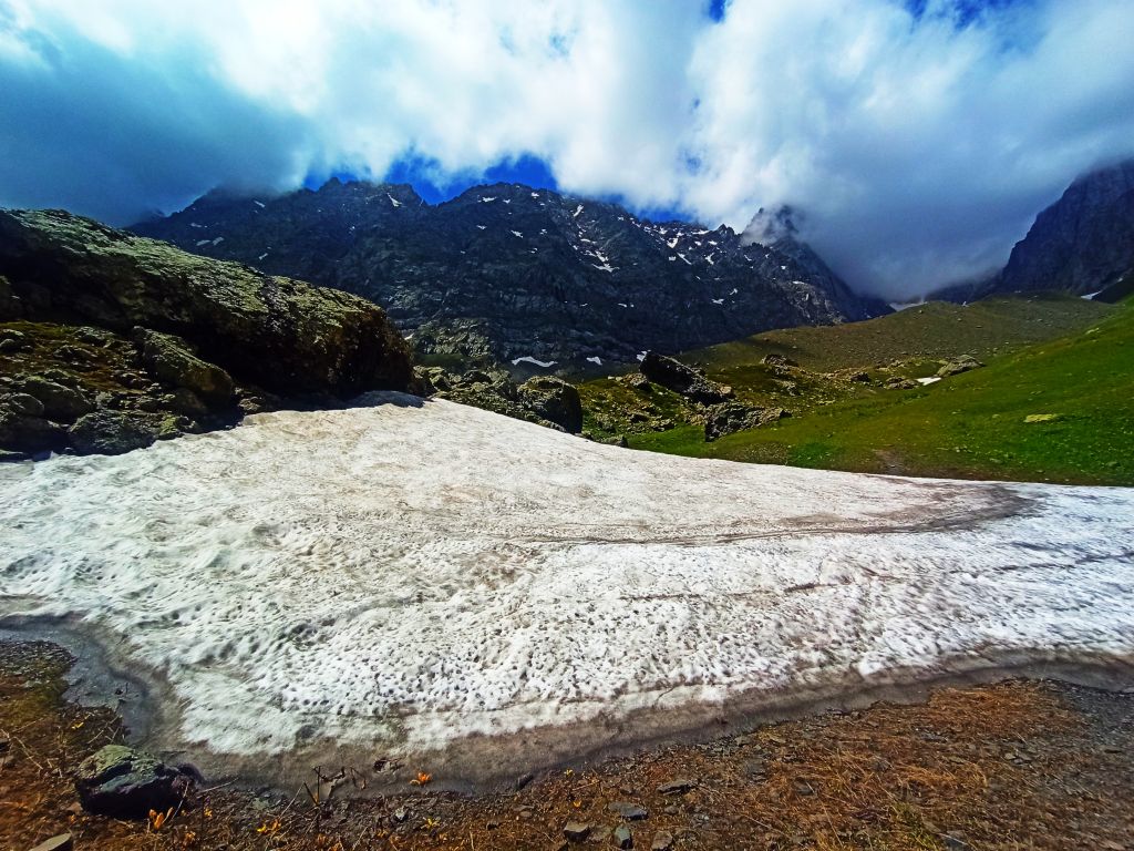 ერთდღიანი ჯიპ-ტური აბუდელაურის ფერად ტბებზე ❤️❤️❤️