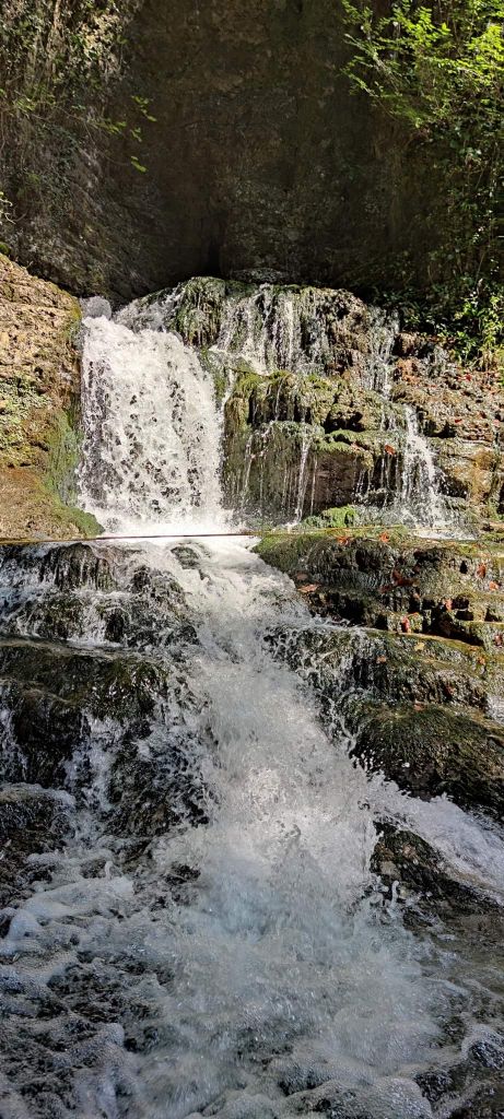 სამეგრელოს ჩანჩქერები და კანიონები! განსხვავებული ორდღიანი ტური!
