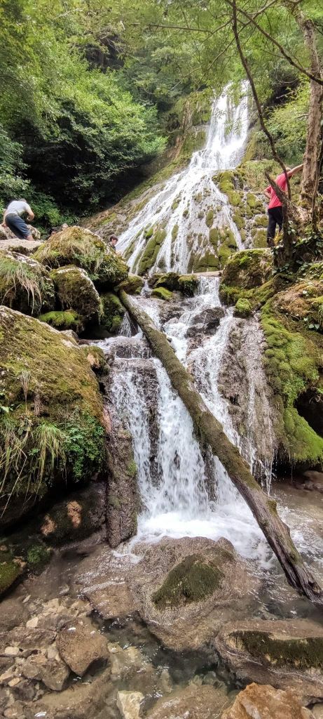სამეგრელოს ჩანჩქერები და კანიონები! განსხვავებული ორდღიანი ტური!