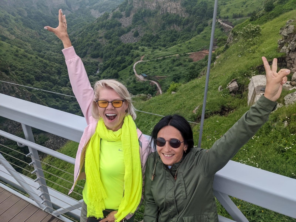 ტური წალკაში : ალგეთის წყალსაცავი, დაშბაშის კანიონი, ბრილიანტის ხიდი, ჩანჩქერი, სასწაულმოქმედი კალმახები და არამარტო