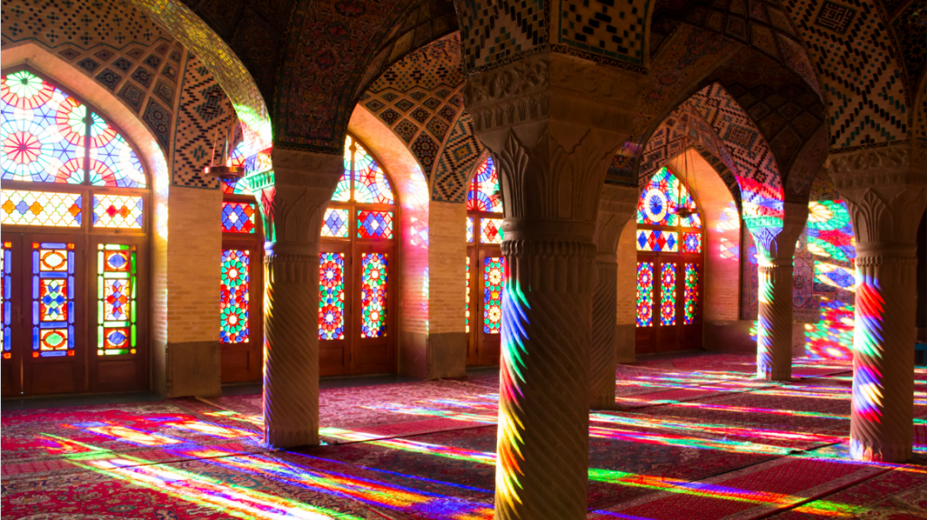 თეირანი | ქაშანი | აბიანე | ისპაჰანი | იაზდი | შირაზი |პერსეპოლისი | თეირანი