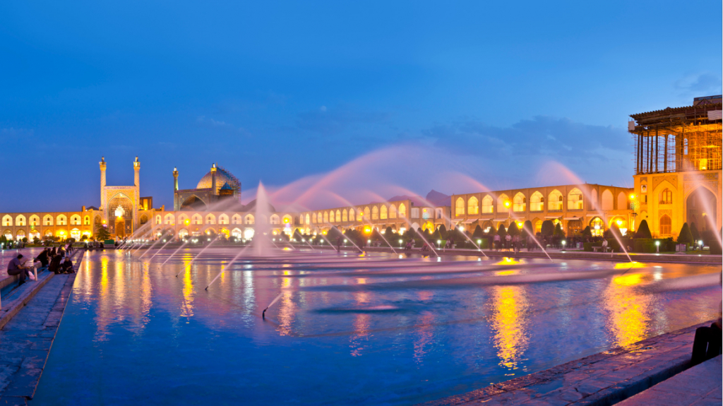 თეირანი | ქაშანი | აბიანე | ისპაჰანი | იაზდი | შირაზი |პერსეპოლისი | თეირანი