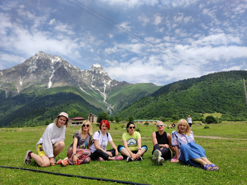 სვანეთის დღიანი ტური - სრული პაკეტი ( სასტუმრო, კვება, შიდა გადაადგილებები )